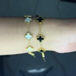 Clover bracelet